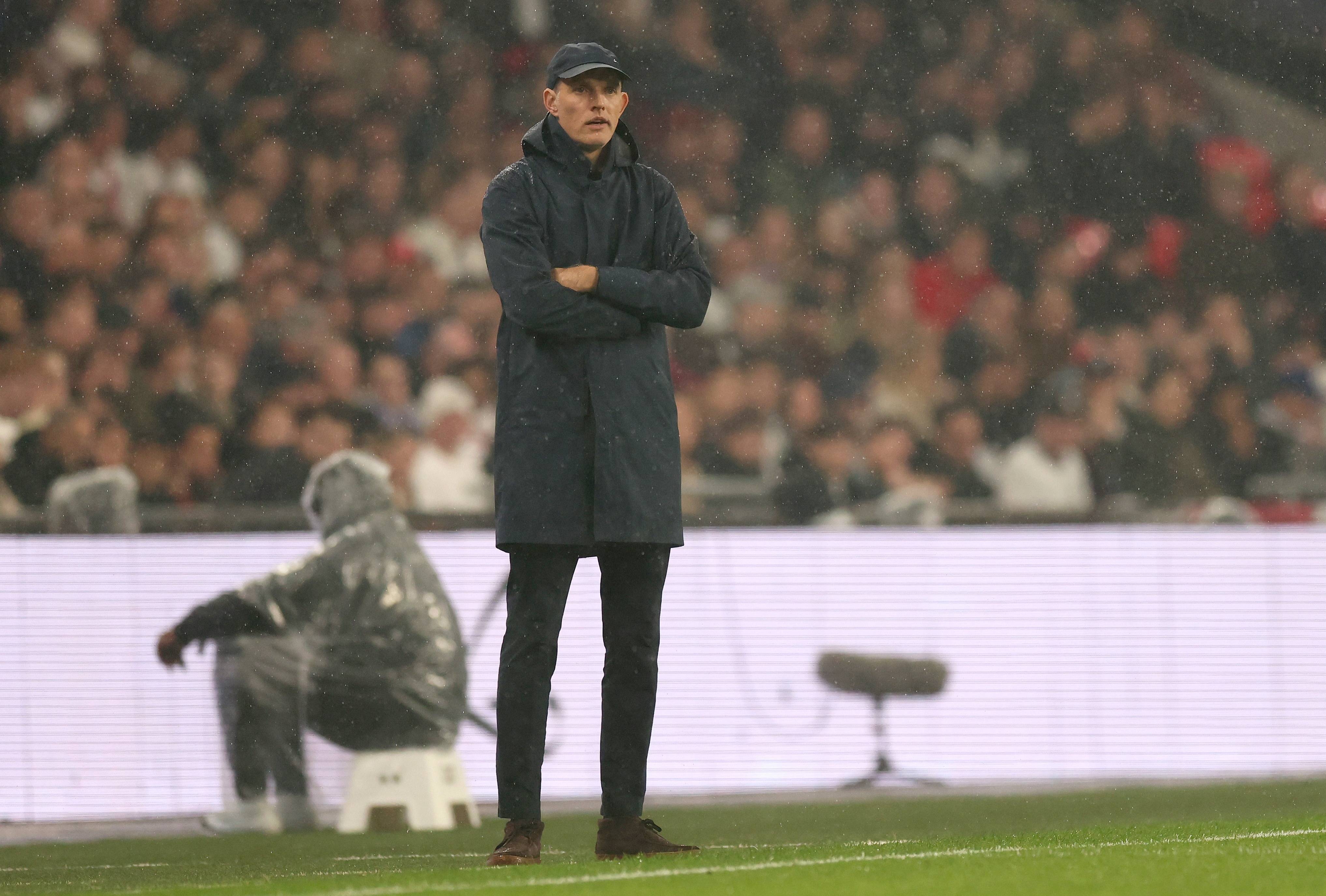 英格兰队在欧预赛中经历曲折但最终赢下对手