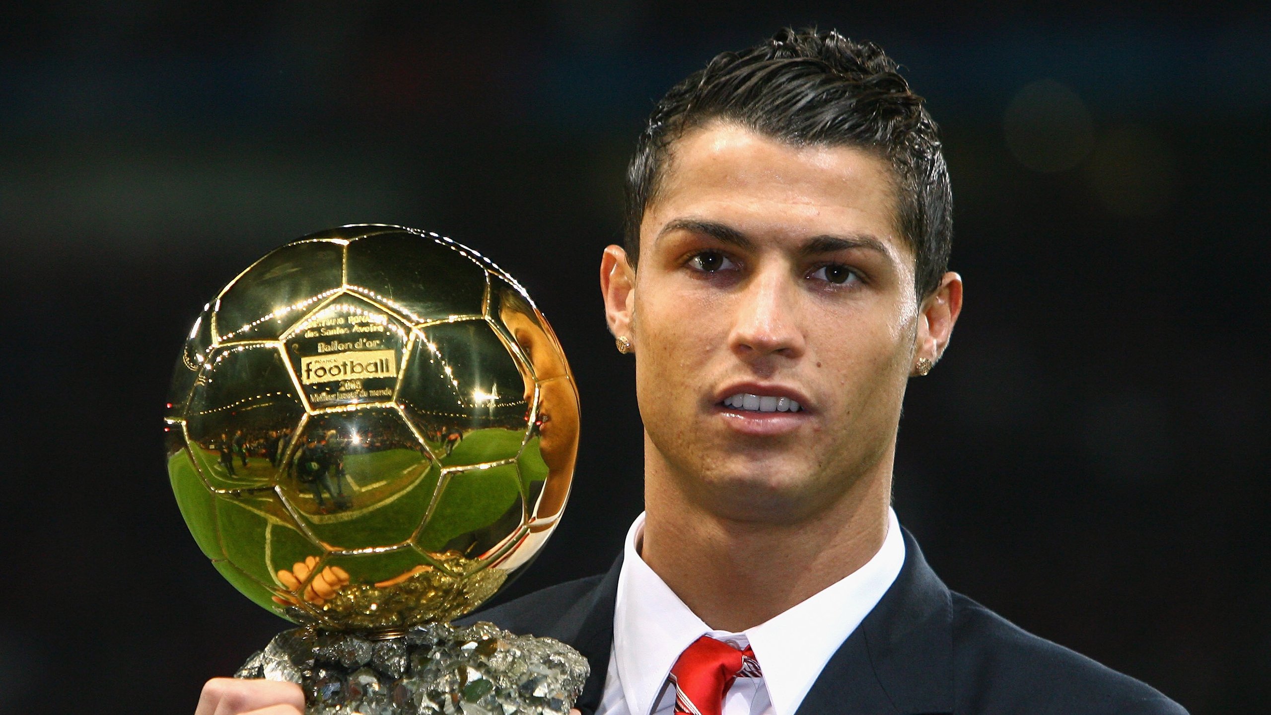 福登绝杀日本，尤文式坚韧铸就关键先生传奇