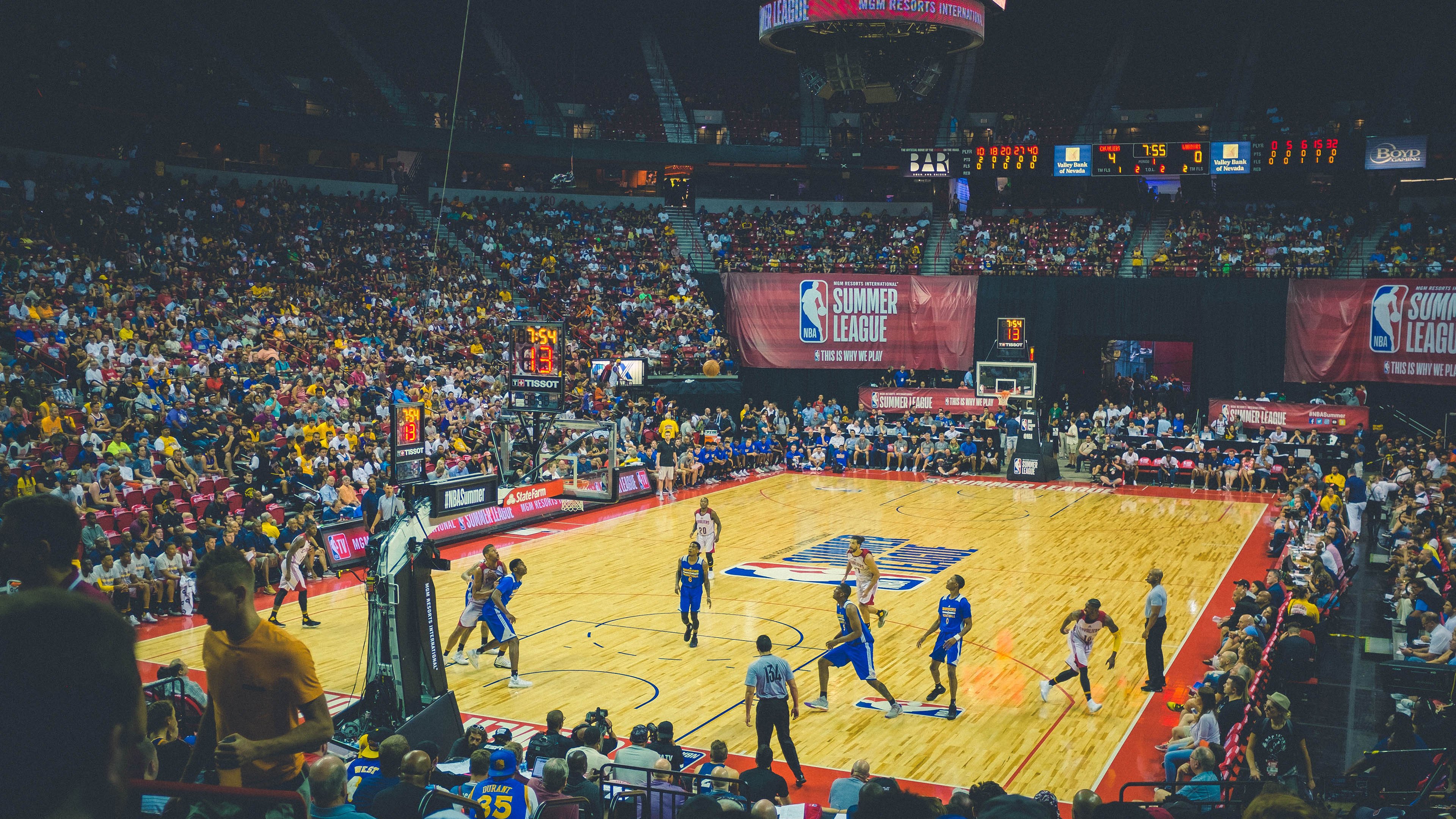 当魔术撕碎太阳,班凯罗的非典型爆破与篮球哲学的黄昏