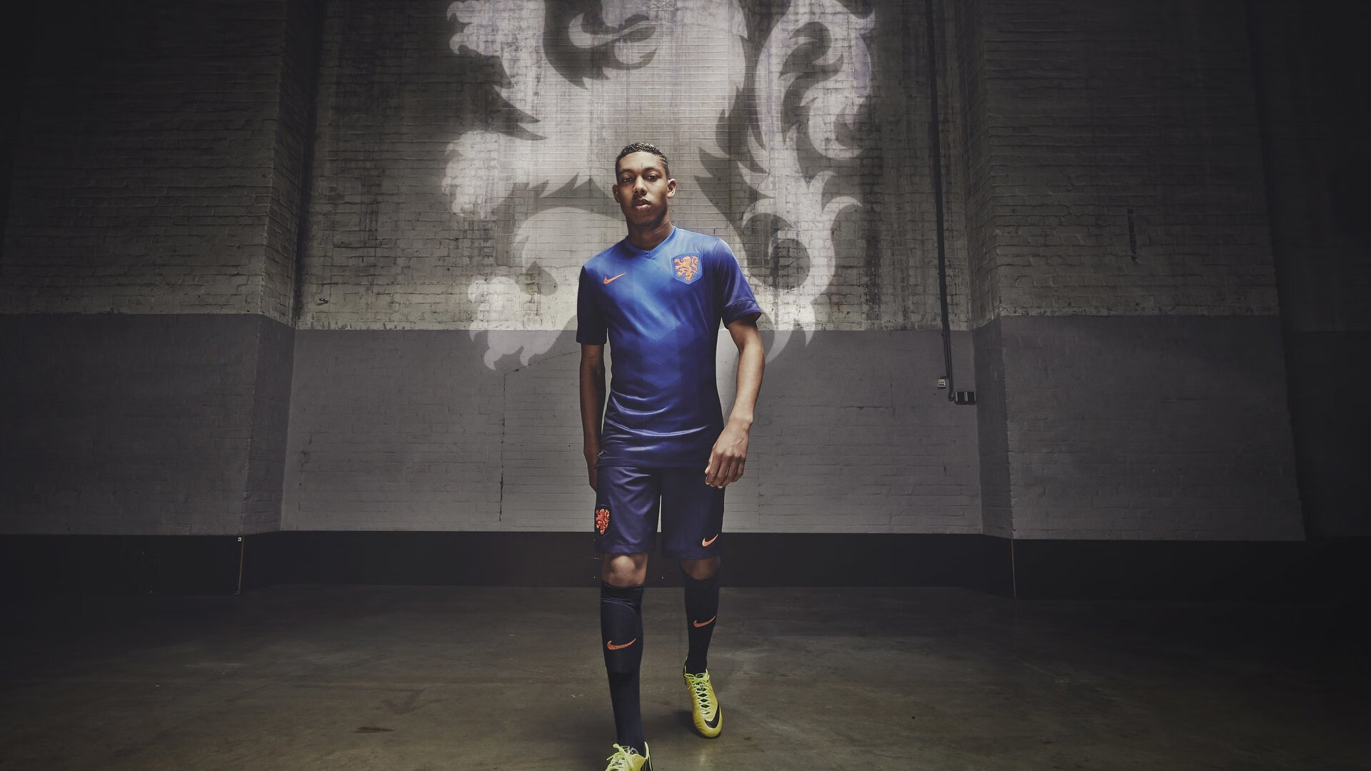 苏格兰风暴席卷伯纳乌，欧冠淘汰赛焦点战中的逆袭传奇